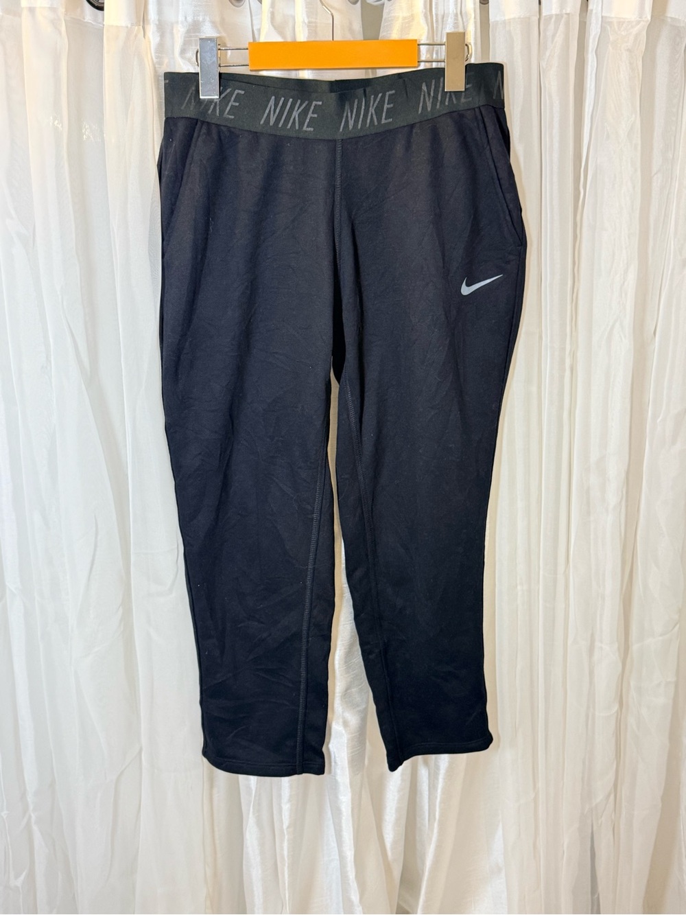 Nike Women's Black Logo Elastic Waist Joggers